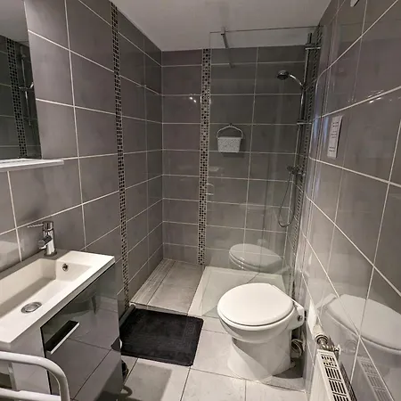 Ensoleille Ideal Pour Couples - Proche D'epinal Avec Terrasse Et Wifi - Fr-1-589-613